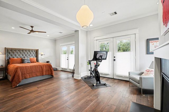 131 Queen Road, Clear Lake Shores, TX 77565