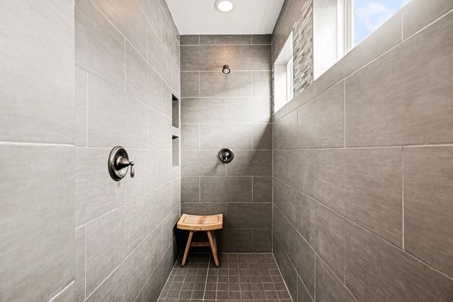 131 Queen Road, Clear Lake Shores, TX 77565