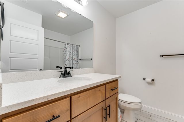 417 NW 62nd Avenue, Bentonville, AR 72713