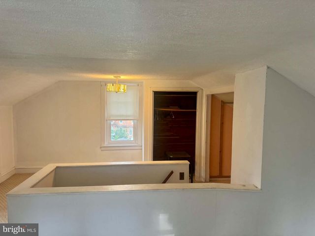 5811 OLEY TURNPIKE RD, Oley, PA 19547