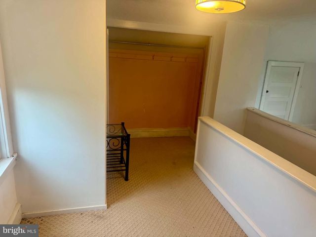 5811 OLEY TURNPIKE RD, Oley, PA 19547