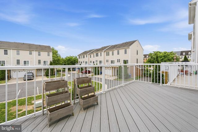 25154 MONTEITH TER, Chantilly, VA 20152