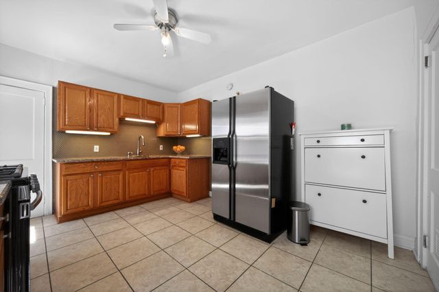 2722 COVE RD, Pennsauken, NJ 08109