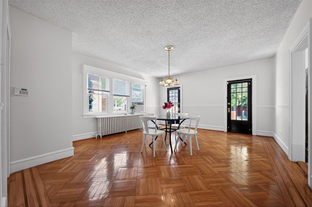2722 COVE RD, Pennsauken, NJ 08109