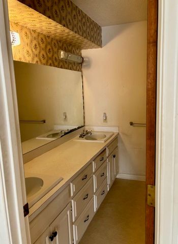 14180 US Highway 75, Van Alstyne, TX 75495