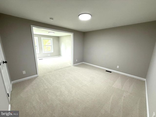707 HOLLY CORNER RD, Fredericksburg, VA 22406