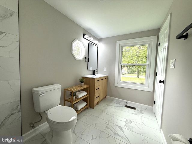 707 HOLLY CORNER RD, Fredericksburg, VA 22406