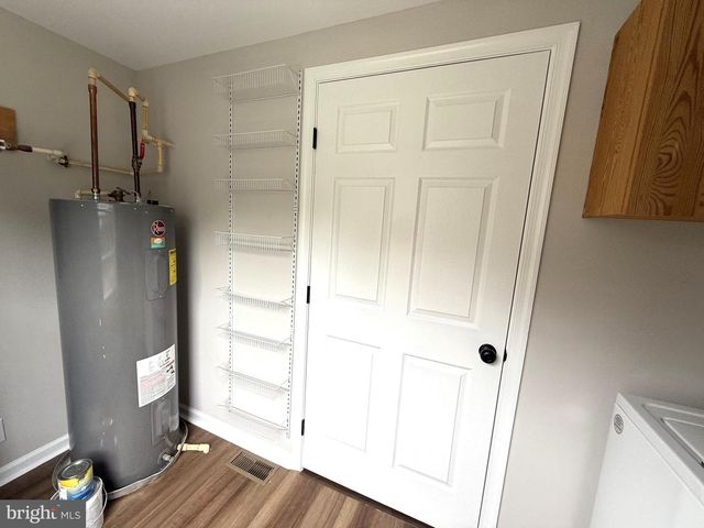 707 HOLLY CORNER RD, Fredericksburg, VA 22406