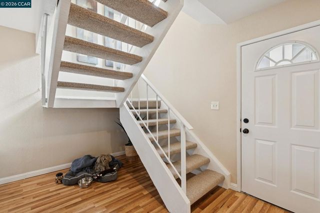 68 68 Mozden Ln, Pleasant Hill, CA 94523