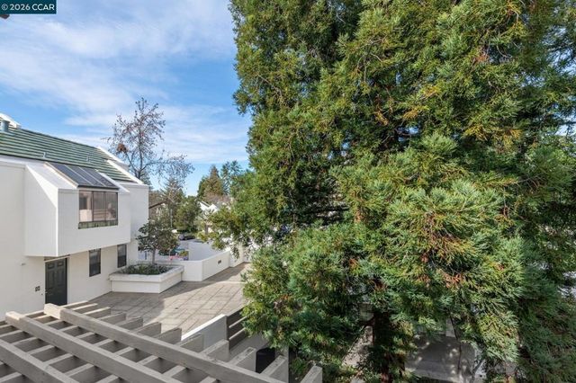 68 68 Mozden Ln, Pleasant Hill, CA 94523