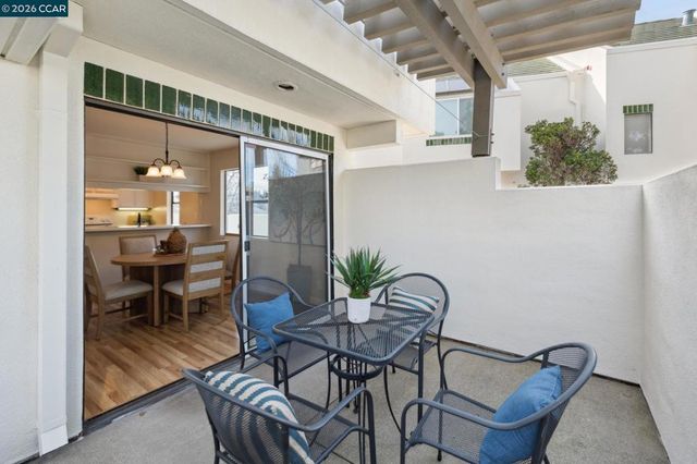 68 68 Mozden Ln, Pleasant Hill, CA 94523