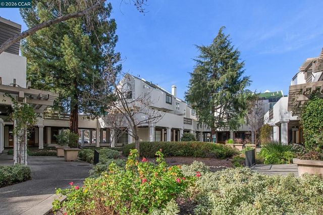 68 68 Mozden Ln, Pleasant Hill, CA 94523