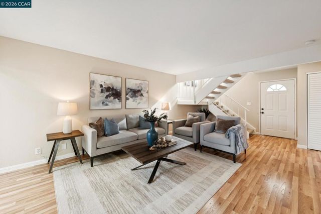 68 68 Mozden Ln, Pleasant Hill, CA 94523