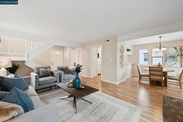 68 68 Mozden Ln, Pleasant Hill, CA 94523