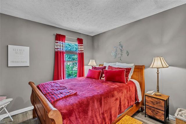 1303 Wolftrap CT, Newport News, VA 23605