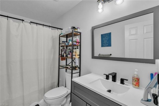 1303 Wolftrap CT, Newport News, VA 23605