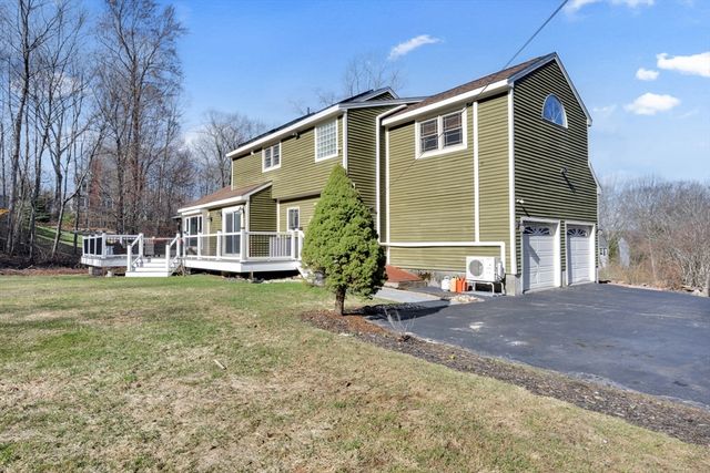 13 Stoneybrook Rd, Charlton, MA 01507