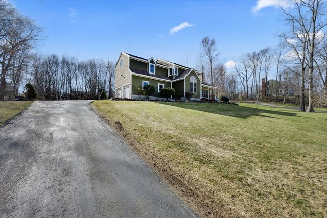 13 Stoneybrook Rd, Charlton, MA 01507