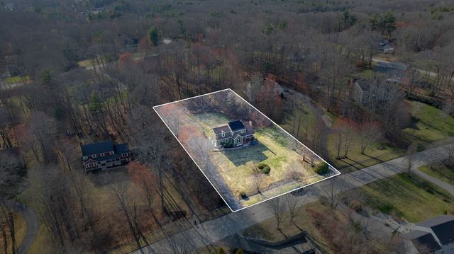 13 Stoneybrook Rd, Charlton, MA 01507