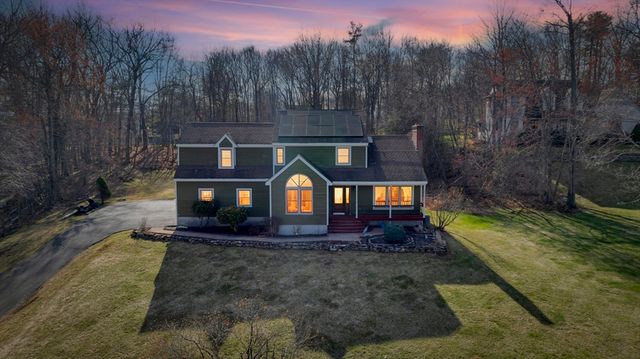 13 Stoneybrook Rd, Charlton, MA 01507