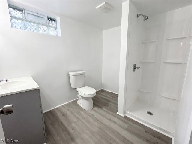 3922 Brookside Boulevard, Cleveland, OH 44111