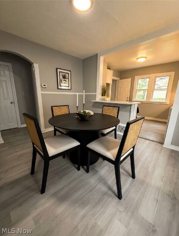 3922 Brookside Boulevard, Cleveland, OH 44111