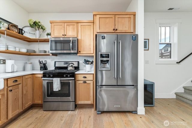 118 Porcupine Lane, Chelan, WA 98816