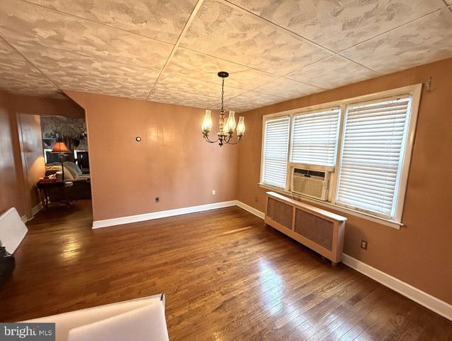 429 SUTTON AVE, Folsom, PA 19033