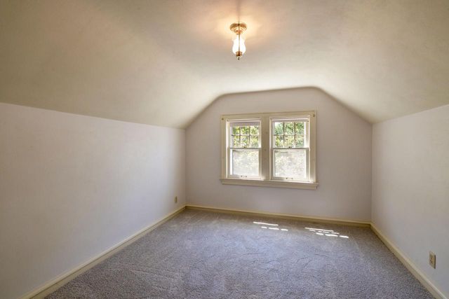 5901 N Shoreland AVENUE, Whitefish Bay, WI 53217