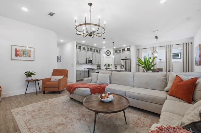 165 Bungalow Drive, Montgomery, TX 77316