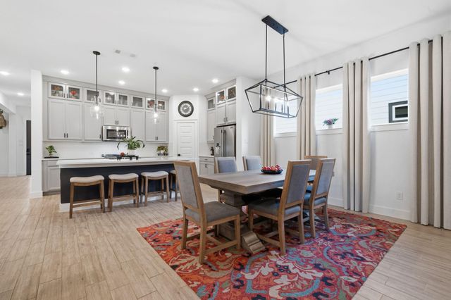 165 Bungalow Drive, Montgomery, TX 77316