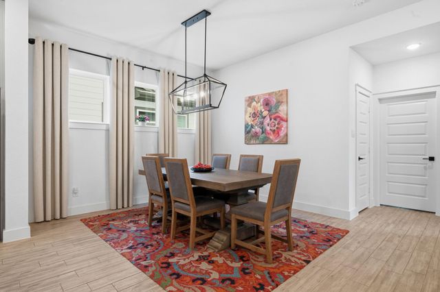 165 Bungalow Drive, Montgomery, TX 77316