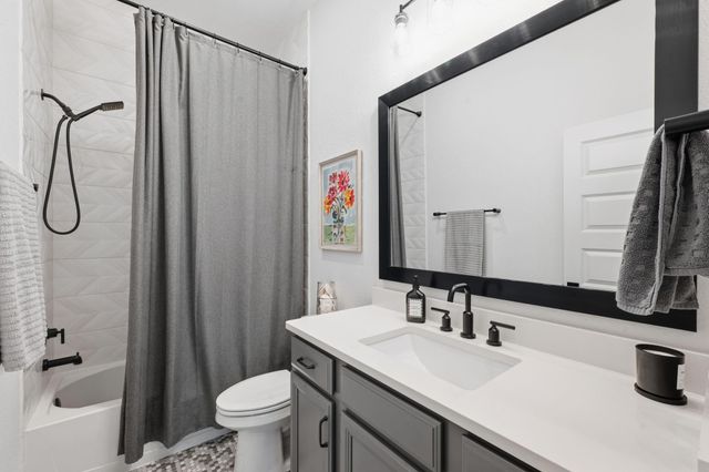 165 Bungalow Drive, Montgomery, TX 77316