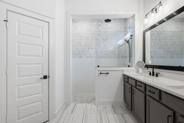 165 Bungalow Drive, Montgomery, TX 77316