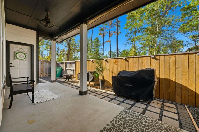 165 Bungalow Drive, Montgomery, TX 77316