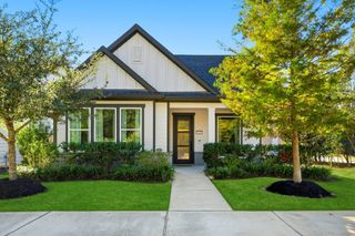 165 Bungalow Drive, Montgomery, TX 77316