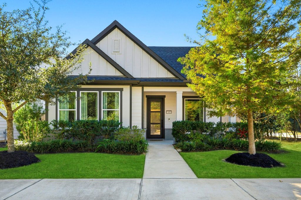 165 Bungalow Drive, Montgomery, TX 77316