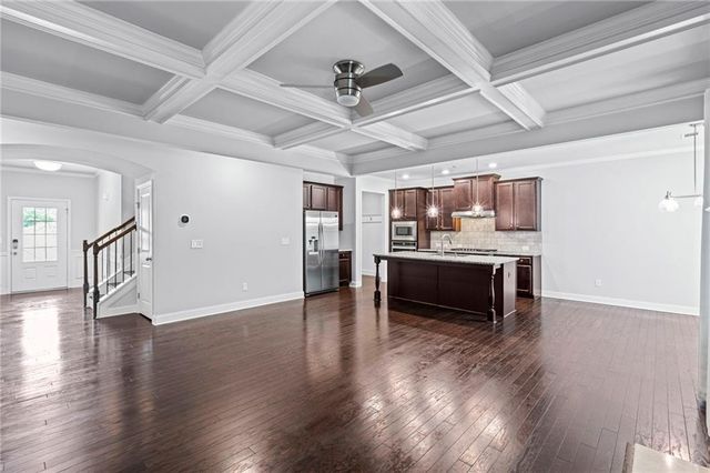 3198 Ivy Crossing Drive, Buford, GA 30519