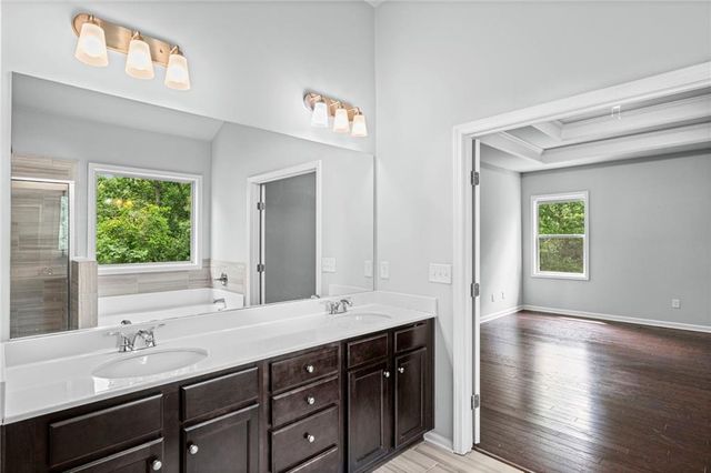 3198 Ivy Crossing Drive, Buford, GA 30519