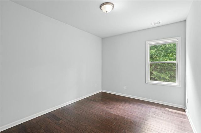 3198 Ivy Crossing Drive, Buford, GA 30519
