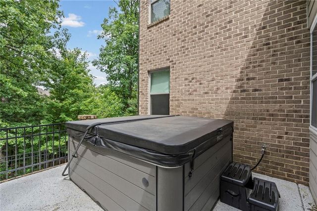 3198 Ivy Crossing Drive, Buford, GA 30519