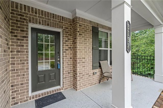 3198 Ivy Crossing Drive, Buford, GA 30519