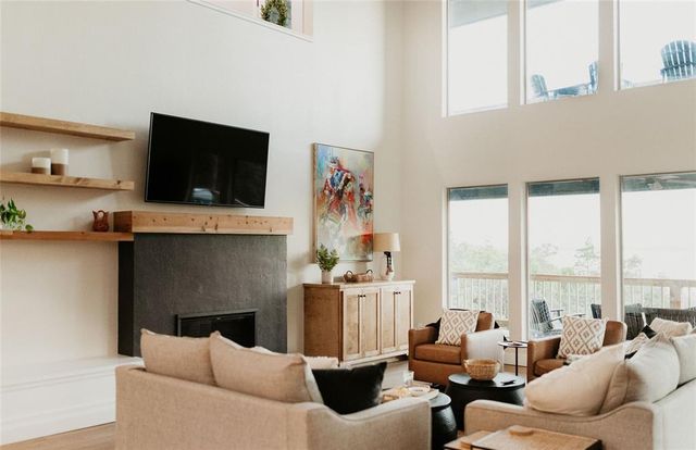 118900 S 4213 Road, Eufaula, OK 74432