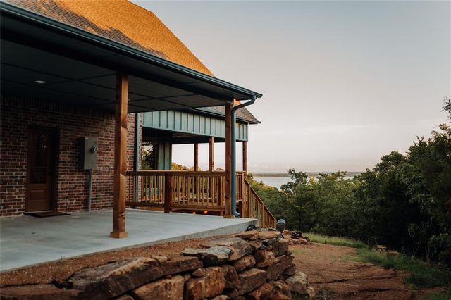 118900 S 4213 Road, Eufaula, OK 74432