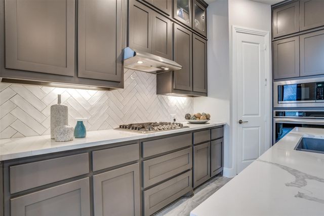 409 Somerville Drive, Mckinney, TX 75071