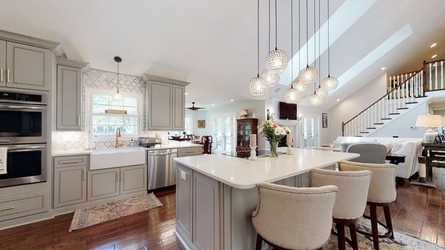 2830 Old Lemons Mill Road, Lexington, KY 40511