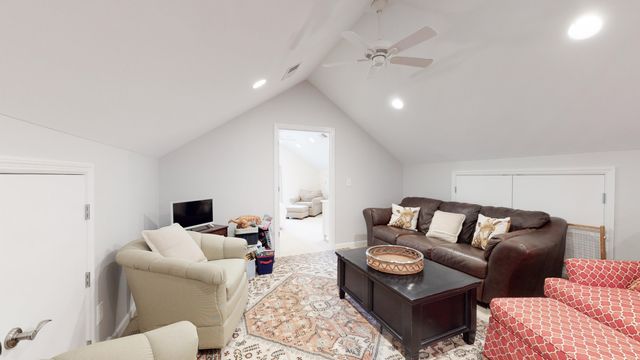2830 Old Lemons Mill Road, Lexington, KY 40511