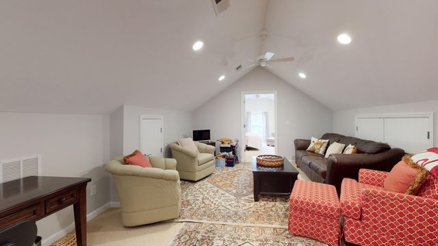 2830 Old Lemons Mill Road, Lexington, KY 40511