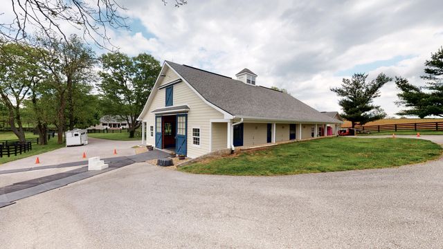 2830 Old Lemons Mill Road, Lexington, KY 40511