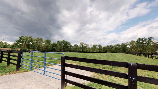 2830 Old Lemons Mill Road, Lexington, KY 40511